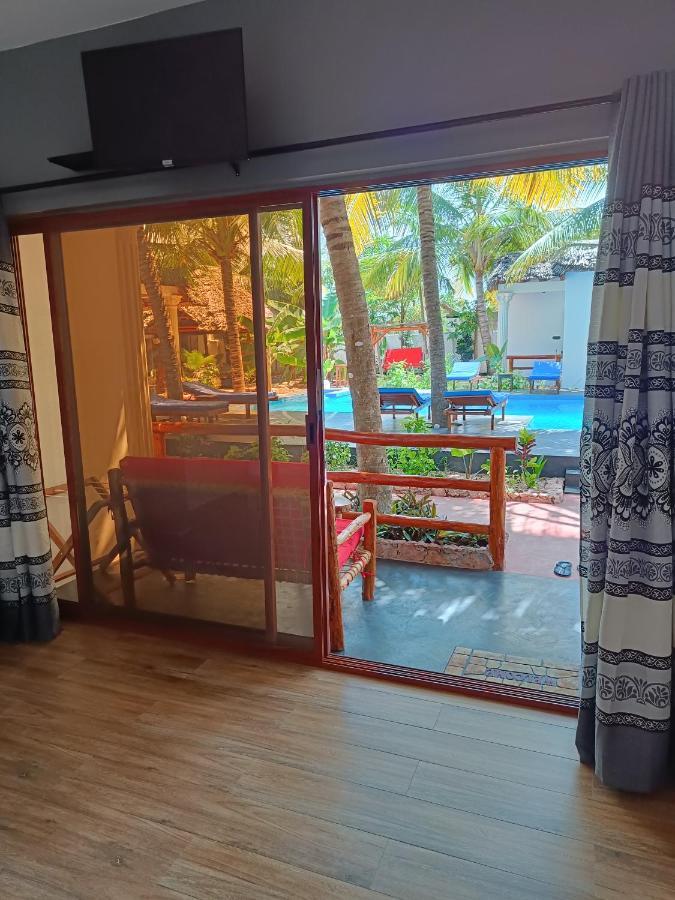 Little Pompeji Boutique Hotel - Adults Only Jambiani  Exterior photo